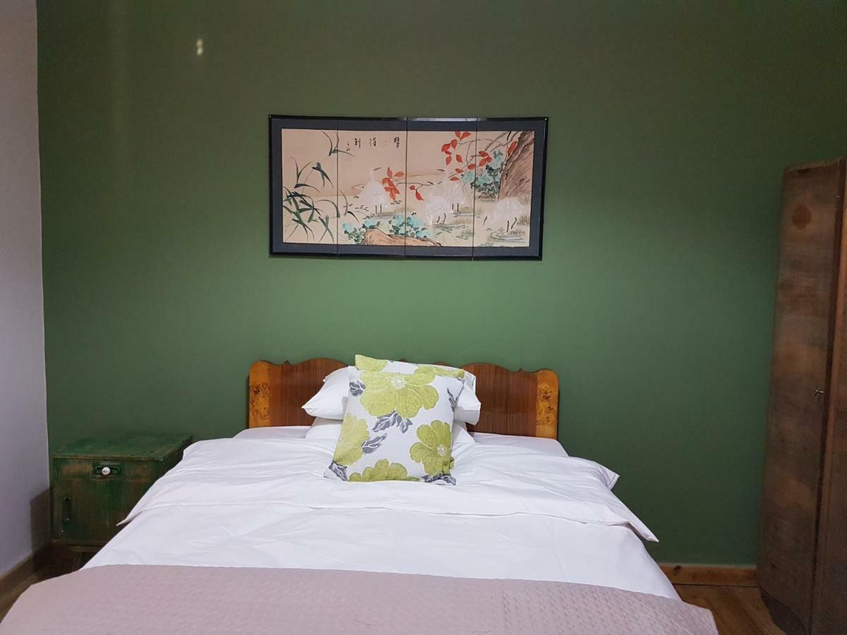 Ines Guest House นิโคเซีย ภายนอก รูปภาพ