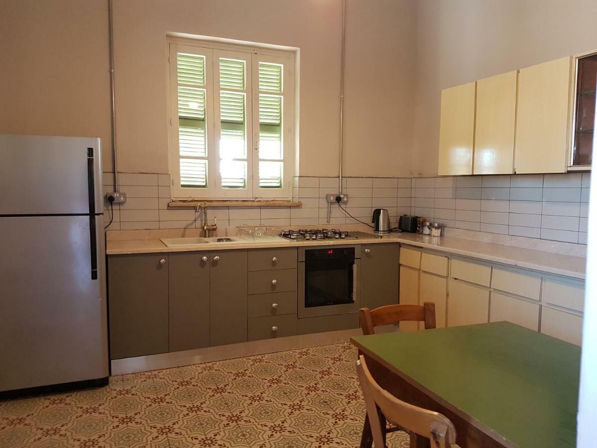 Ines Guest House นิโคเซีย ภายนอก รูปภาพ